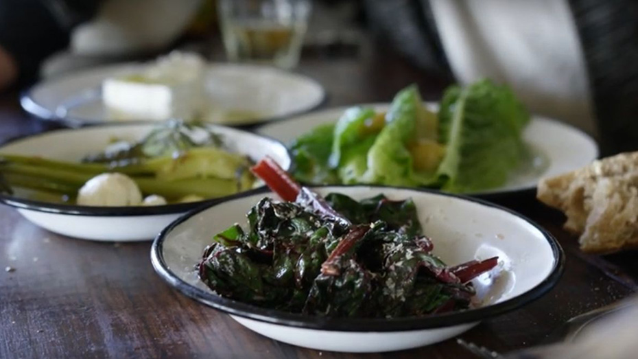 Erez Komarovsky Cooking School