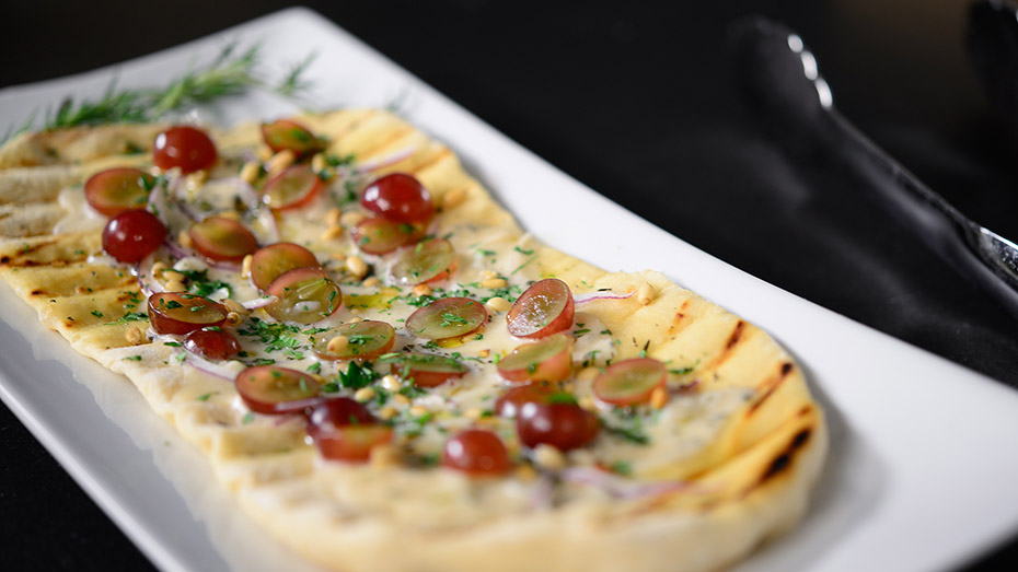 Grilled Red Grape and Gorgonzola Flatbread with Red Onions and Rosemary