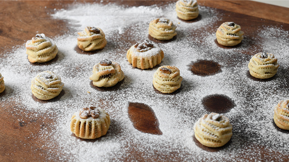Maamoul Date Cookies