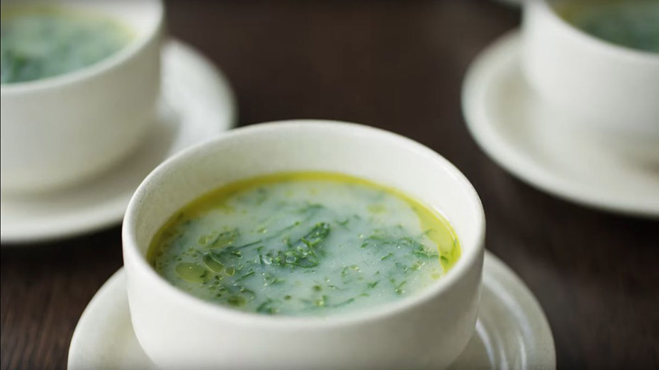Portuguese-Potato,-Cabbage-Soup
